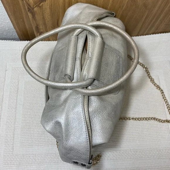 Hobo Sheila Silver Women's Handbag - Picture 5 of 13